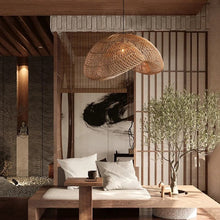 Lade das Bild in den Galerie-Viewer, Custom Woven Rattan Ceiling Light – Decorative Pendant Lamp for Bedroom, Living Room & Hotel Interiors