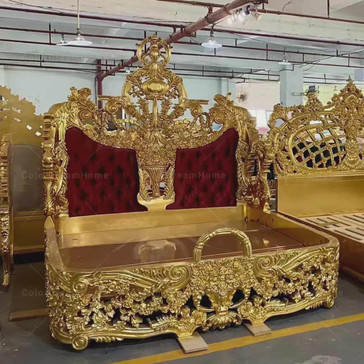 Royal Style Queen Size Bed – Classy Golden High end Birch Wood Luxury Bedroom Furniture