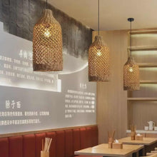 Lade das Bild in den Galerie-Viewer, Handmade Water Grass Weaving Pendant Light – Eco-Friendly Ceiling Lamp for Rooms, Restaurants, or Hotels