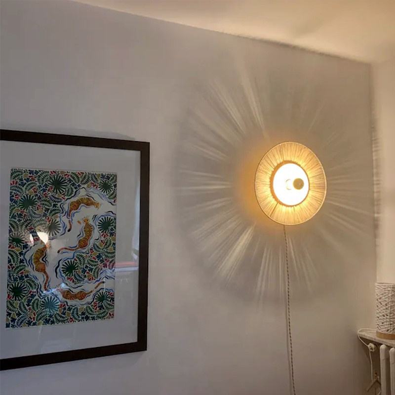 Natural Rattan Bamboo Wall Lamp – Handwoven Round Light for Bedside & Home Décor