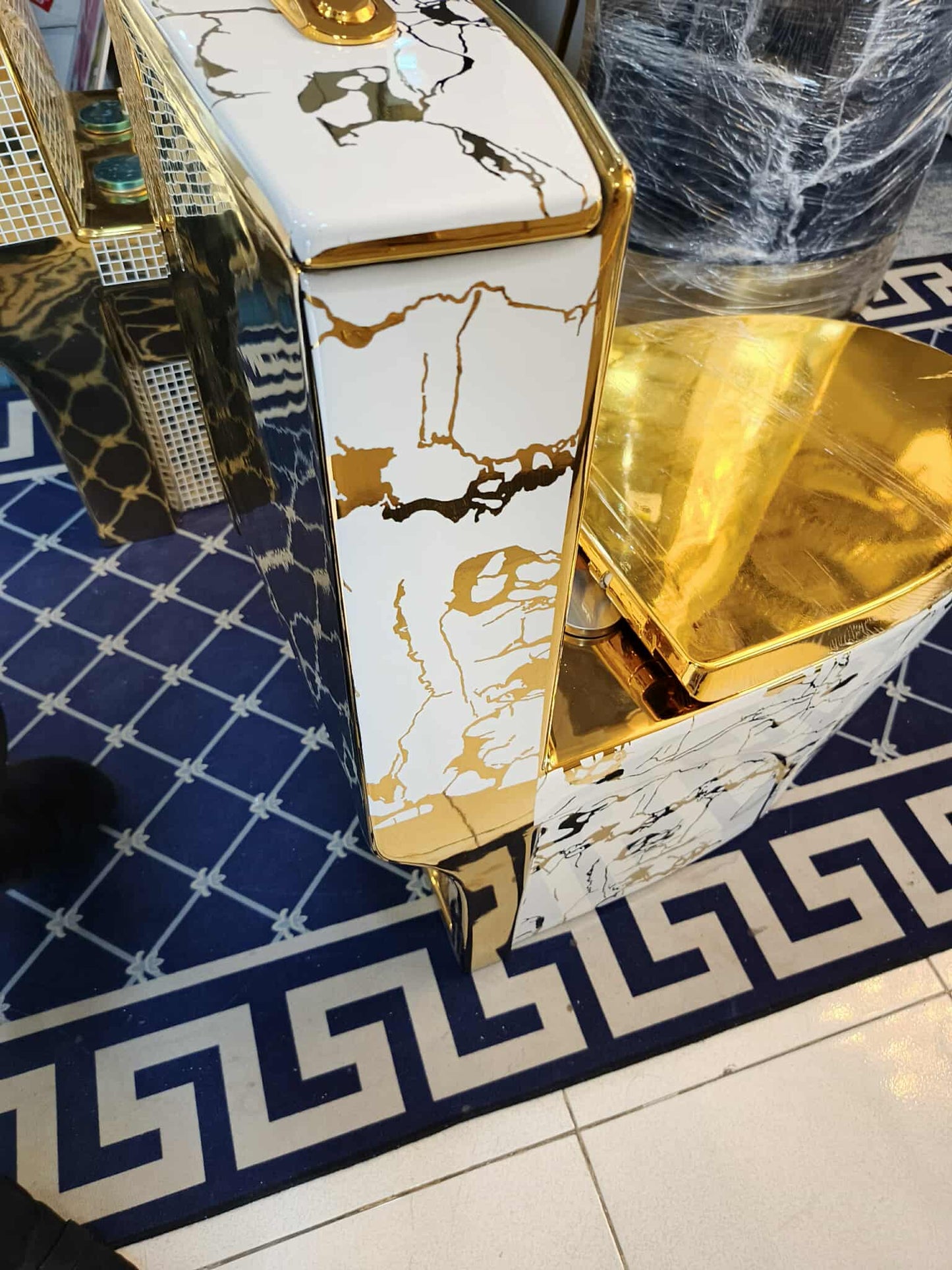 Thank you for your purchase, Ms. Mary Jane!