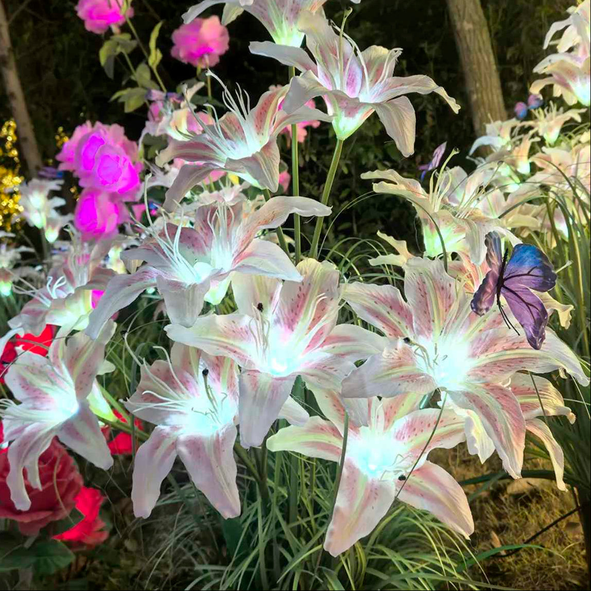 LED Glowing Lily Flower Light – Outdoor Garden and Landscape Decorative Lighting