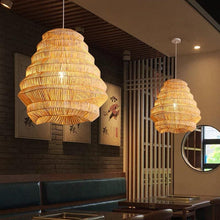 Lade das Bild in den Galerie-Viewer, Handmade Natural Rattan Hanging Lamp – Creative Indoor Pendant Light for Country Homes & Restaurant Décor