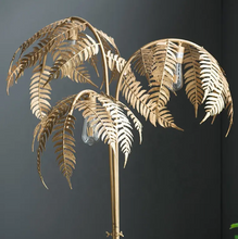 Загрузить изображение в средство просмотра галереи, Modern Design Standing Palm Tree Lamp Led Gold leaf iron Table Light Creative for Home decor