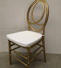 Cargar imagen en el visor de la galería, Luxury Gold Metal Chair – Modern Elegant Seating
