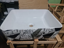 Загрузить изображение в средство просмотра галереи, Porcelain bathroom accessories wash basin