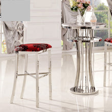 Charger l'image dans la galerie, Luxury gold metal frame velvet bar chair