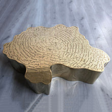 Lade das Bild in den Galerie-Viewer, Gold rectangle steel metal chrome office home goods coffee table
