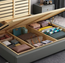 Load image into Gallery viewer, Luxury Design beds Gold Leaf Carving King Size Bed European Classic Royal Luxury Golden Wooden Bedroom beds