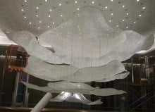 Cargar imagen en el visor de la galería, Custom Lotus Crystal Lamp Hotel Lobby Pineapple Bead Woven Mesh Chandeliers