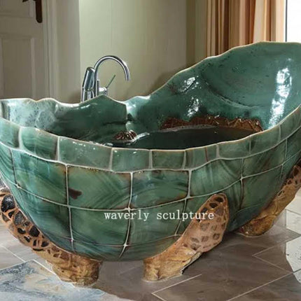 Badewanne aus Marmor, hellgrün und braun, Beine aus Naturstein, Skulptur, Luxuskunst, Schildkröte, moderne Ausführung