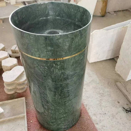 Lavabo sur pied en pierre verte de luxe avec anneau en acier inoxydable doré – Vasque design autoportante