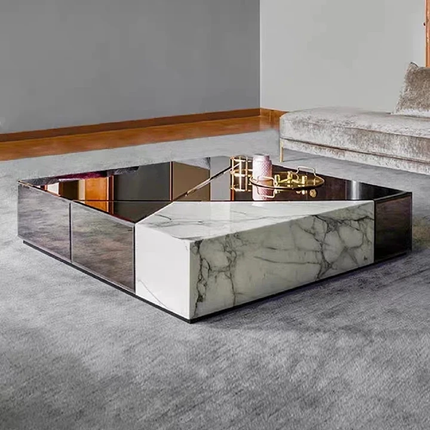 Italienischer Couchtisch im modernen Stil, aus gehärtetem Glas und Marmor