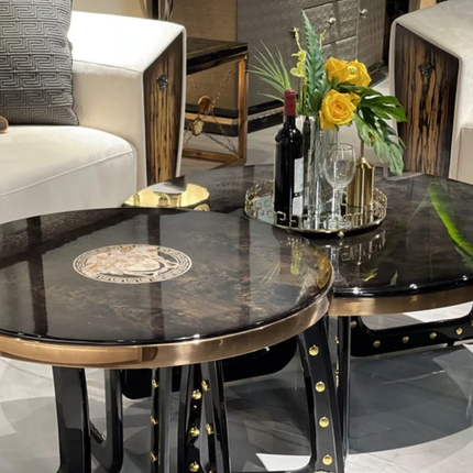 Luxuriöses italienisches Couchtisch-Set aus Medusa-Holz (2-teilig)