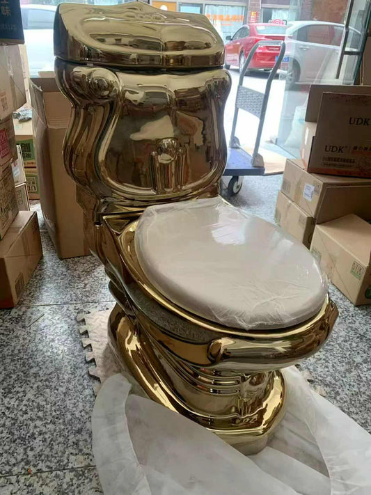 European Luxury Vintage Golden WC – Ceramic Dubai Gold Toilet Bowl for Elegant Bathrooms