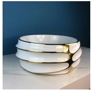 White and Gold Electroplated Basin Tabletop Sink Round