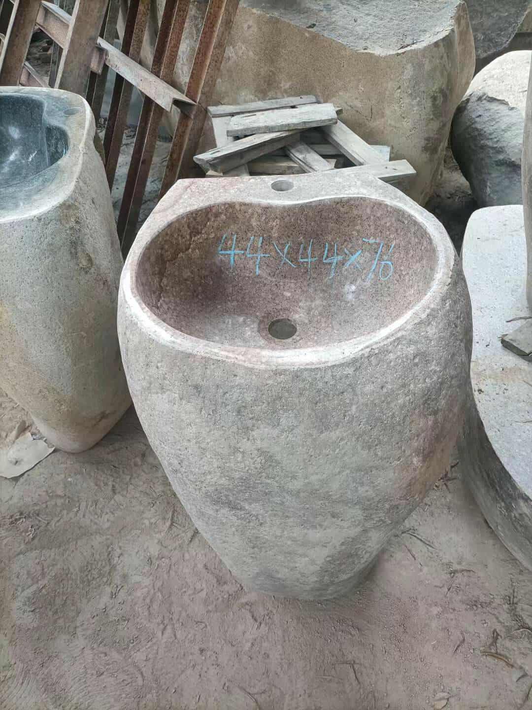 Artistic Stone Pedestal Sink with Wavy Pattern – Elegant Freestanding Bathroom Basin