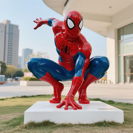 Lebensgroße Spider-Man-Statue nach Maß – Skulptur aus Kunstharz, die die Zeichentrickfigur aus dem Film darstellt, für die Dekoration von Haus und Garten