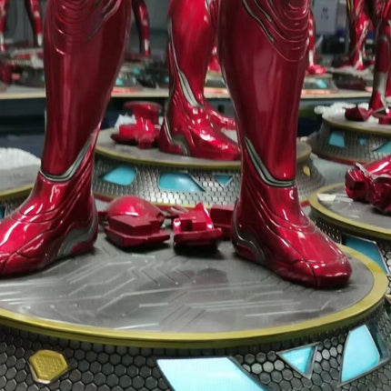 Metal Robot Sculpture – Floor Decoration for Home, Shops & Animation-Inspired Displays