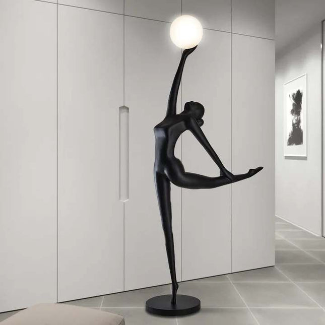 Modern Creative Portrait Art Sculpture Floor Lamp Nordic Luxury Resin Fiberglass Standing Light for Hotel and Living Room Decoration