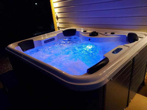 Luxury 4 Seater Spa High End Royal Aqua Sanctuary with Integrated Plumbing