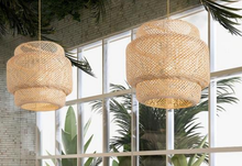 Lade das Bild in den Galerie-Viewer, Bohemian Minimalist Style Modern Beige Woven Rattan LED Pendant Light
