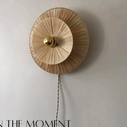 Wandleuchte aus natürlichem Rattan und Bambus – handgewebte runde Leuchte für Nachttisch und Wohnaccessoires
