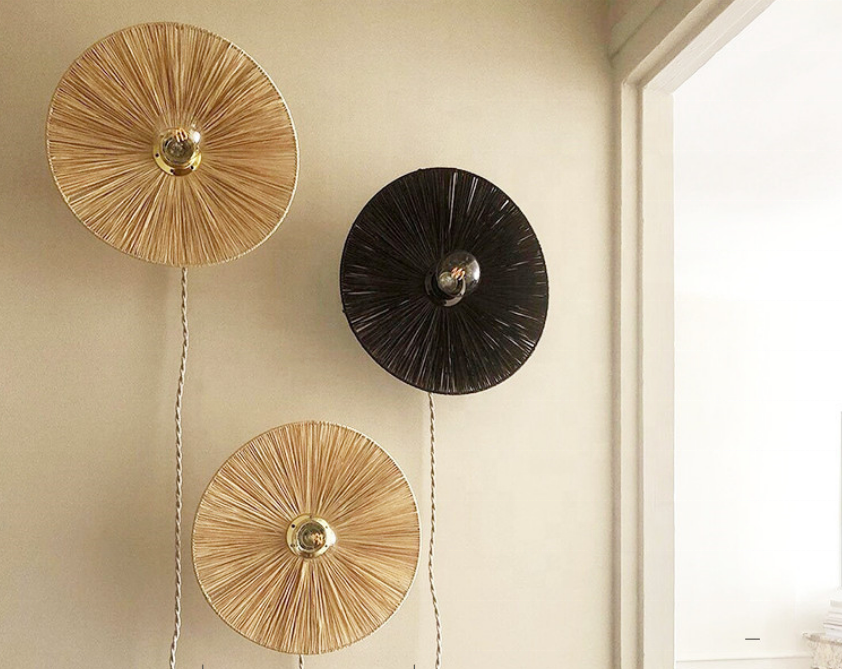 Natural Rattan Bamboo Wall Lamp – Handwoven Round Light for Bedside & Home Décor