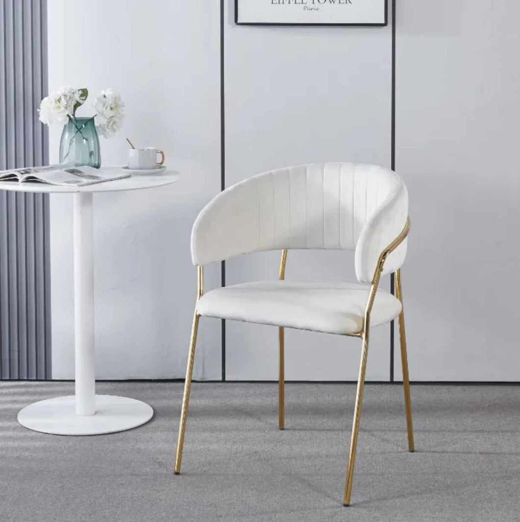 Luxury Velvet Dining Chair with Stainless Steel Frame – Modern Style