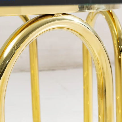 Runder Banketttisch aus Goldglas für Hotels und Hochzeiten, 4 Stühle, europäischer Stil, kompaktes rundes Esstisch-Set 