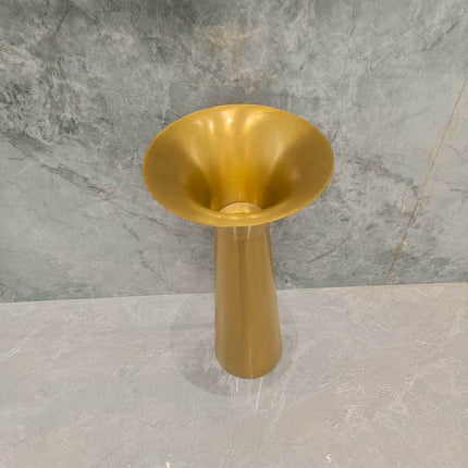 Luxury Gold Trumpet-Shaped Freestanding Basin – Modern Pedestal Wash Sink for Elegant Bathrooms & Powder Rooms