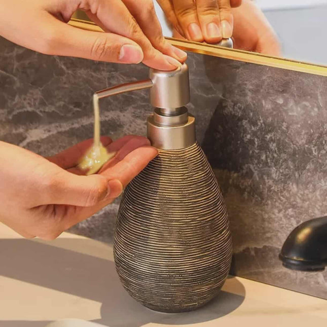 Distributeur de savon en céramique élégant – Pompe à savon liquide moderne pour salle de bain et cuisine, à poser sur le comptoir