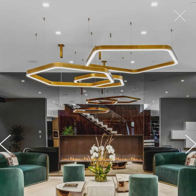 Modern Hexagonal LED Circle Chandelier – Luxury Indoor Ceiling Light for Living Rooms & Contemporary Interiors