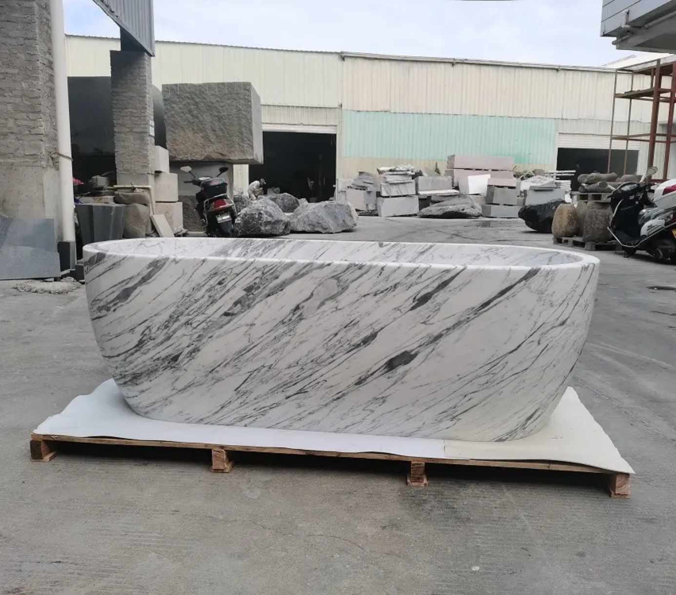 Luxury Real Marble Stone Bathtub – Handcrafted Freestanding Soaking Tub
