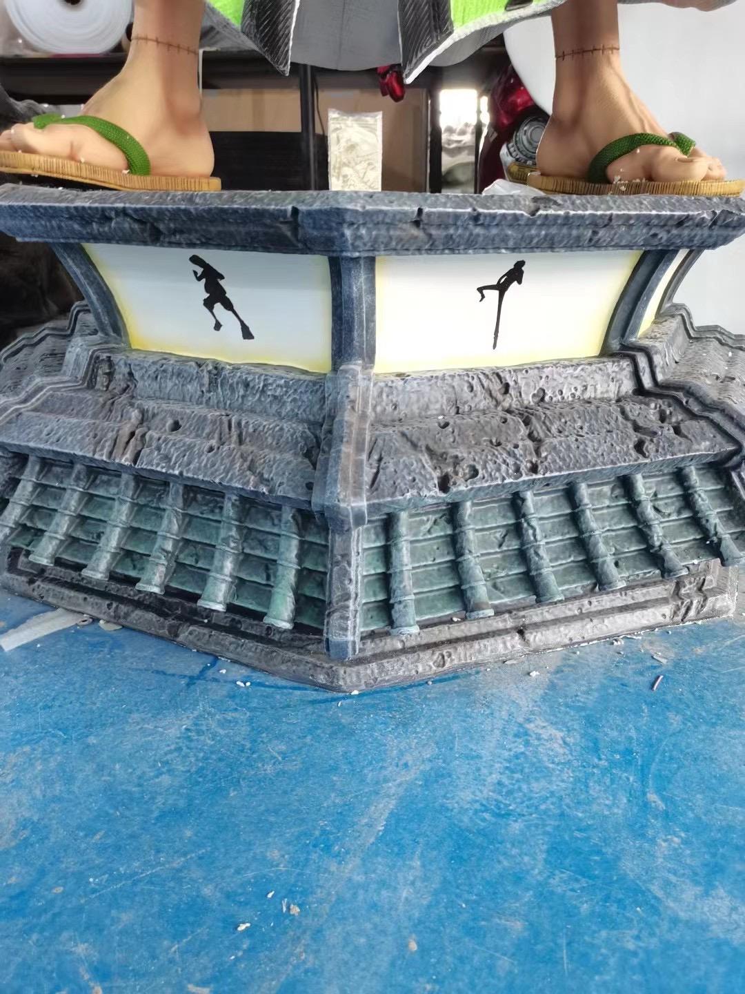 Custom Life-Size Anime Sculpture – Resin & Fiberglass Statue of Luffy, Zoro, Ace (One Piece Inspired)