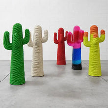 Charger l&#39;image dans la galerie, Home Decoration Garden Plant Fiberglass Cactus Sculpture
