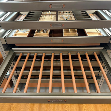 Grey Pull-Out Trouser Rack – Aluminum Alloy Wardrobe Organizer