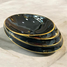 Charger l&#39;image dans la galerie, Porcelain Black Art Luxury Basin with Black Lining
