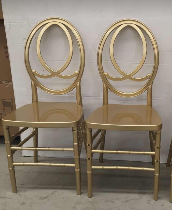 Luxury Modern Style Chair – Elegant Contemporary Seating