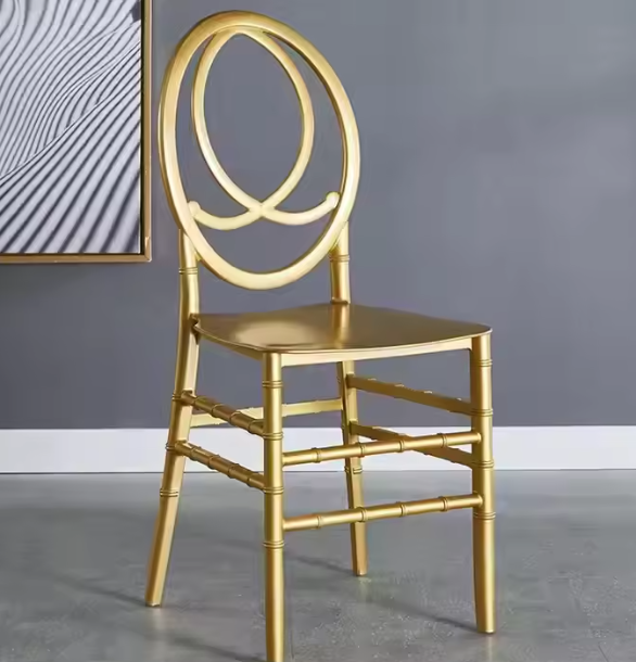 Luxury Modern Style Chair – Elegant Contemporary Seating