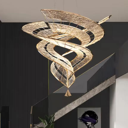 Moderne, luxuriöse, minimalistische Kronleuchter und Pendelleuchten