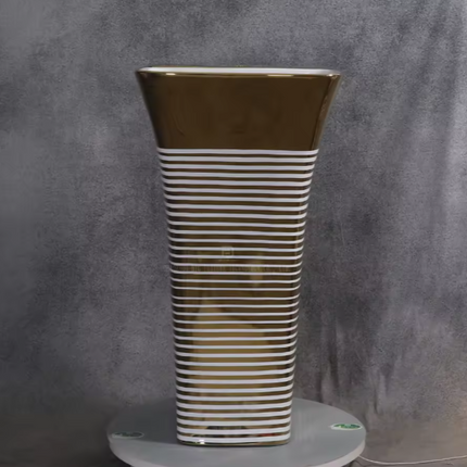 Stripe Stand Alone Gold White Electroplated Porcelain European Design Unique One Piece Gold Pedestal Basin Luxury Bathroom