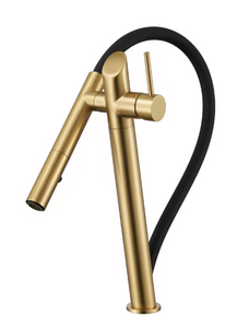 Elegant Single-Hole Kitchen Faucet with Pull-Out/Down Rotation Function