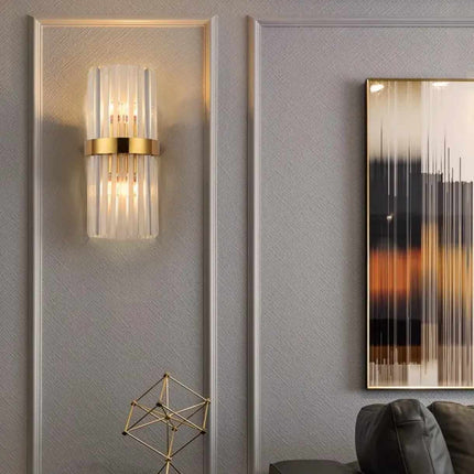 Applique murale en cristal de style nordique luxueux et épuré, idéale comme applique d'ambiance dans un salon, un couloir ou une chambre. 