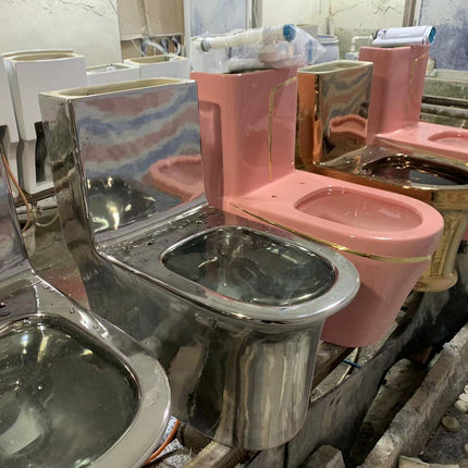 Pinkgoldene Toilettenschüssel aus Porzellan, galvanisiert in Gold und Pink, Dual-Tornado-Spülung, hochwertige Qualität