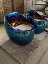 Cargar imagen en el visor de la galería, Metallic Blue Egg Shape Toilet Bowl Porcelain Electroplated Lavatory
