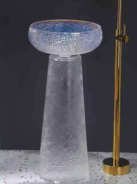 Luxuriöse Glaswaschbecken auf Sockeln, Kristallbadezimmer 