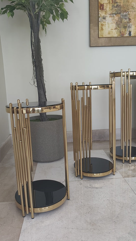 Console and Vase Stand Delivered to : Ms. C