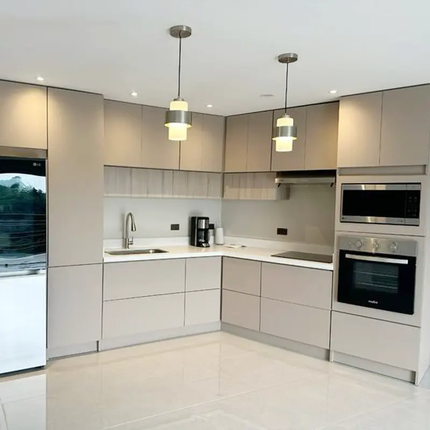 Modern European Kitchen Cabinet Multi-Layer Plywood Eco-Friendly Water Resistant Glass Door Storage Custom Design Manufacturer