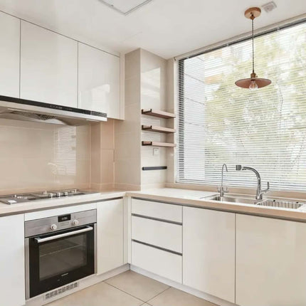 Modern Minimalist Solid Wood Kitchen Cabinets Custom Modular Durable Storage Kitchen Cabinets